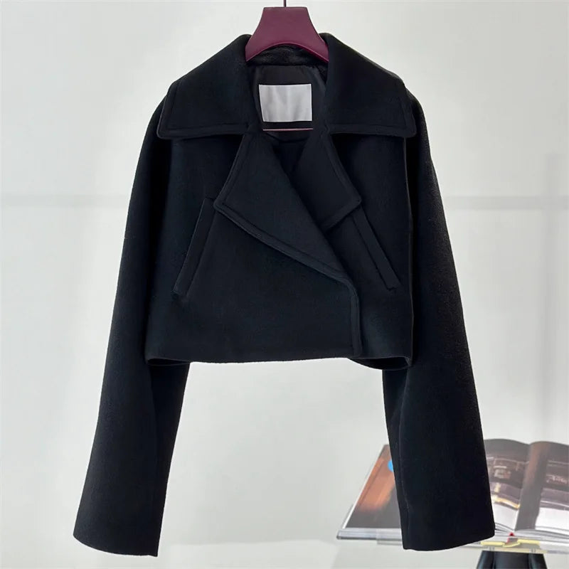 F.W.S..Women's coats 2024 Winter New in outerwears Large Collar Short Wool Women coat High quality long sleeved top y2k Women's jacket